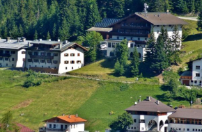  Gasthof Alpenrose  Шписс